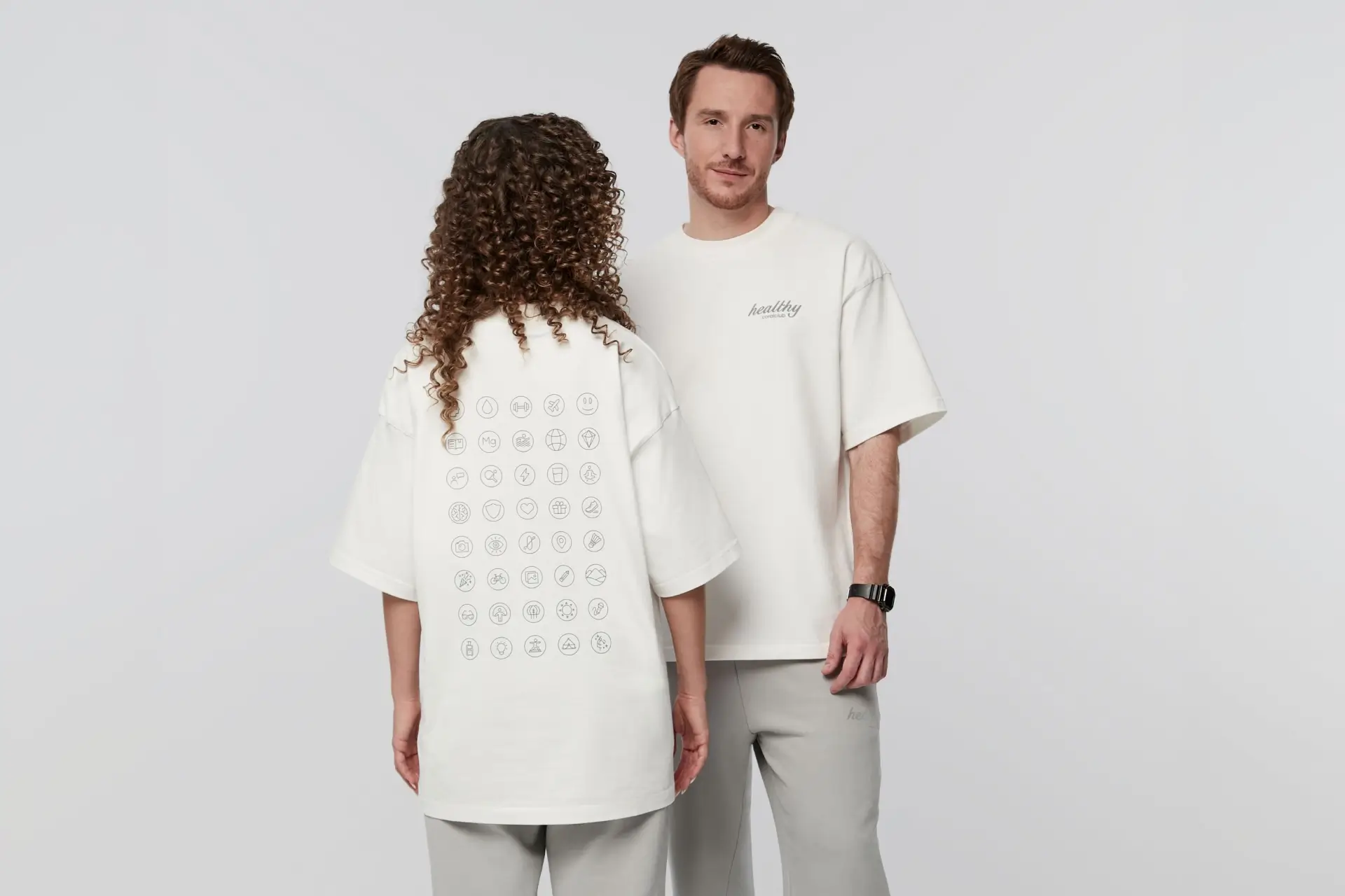T-shirt oversize white (The SS26 Merch Collection)